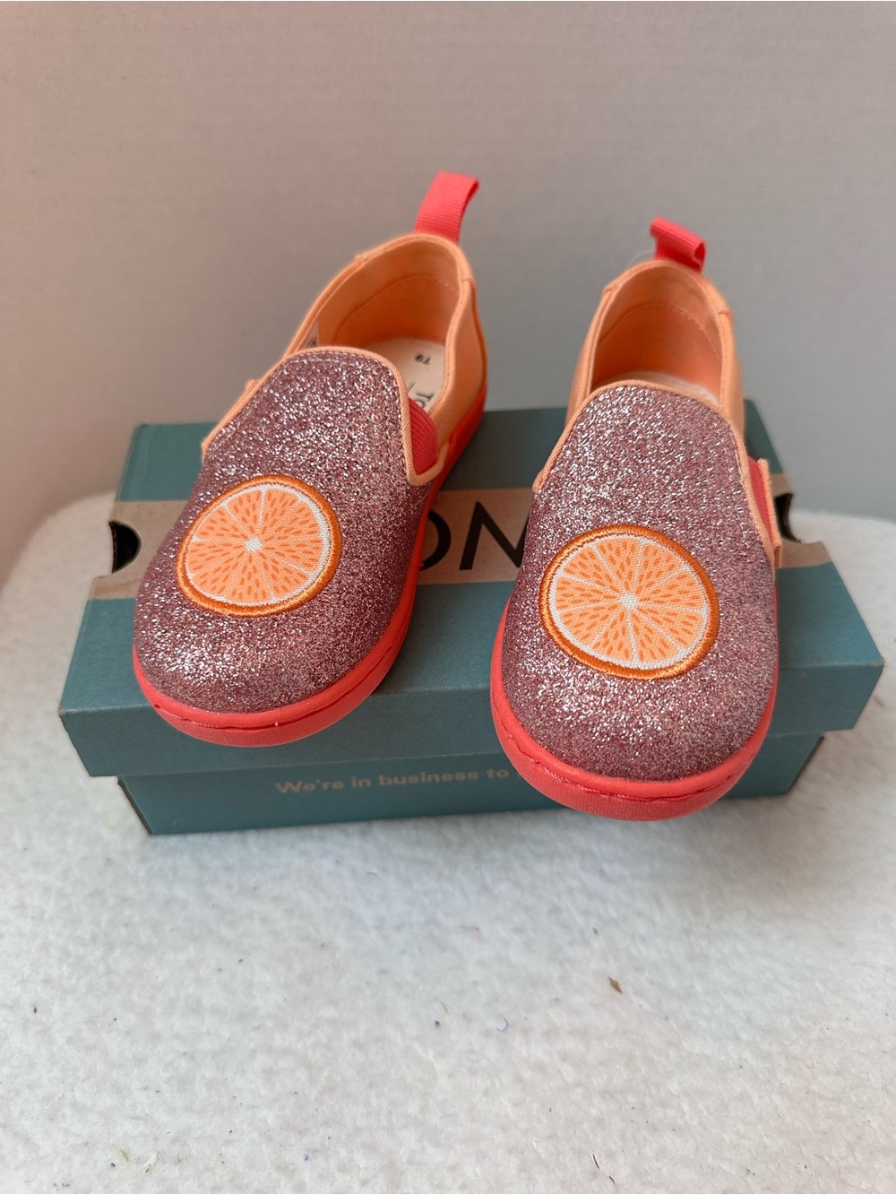 Girl’s Glitter Slip-On Toms Sneakers